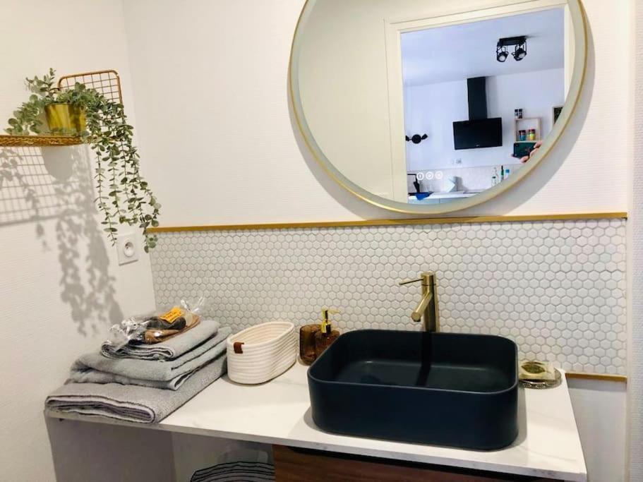Le Garengeot 2 -Wifi-Centre Ville Vitré Dış mekan fotoğraf