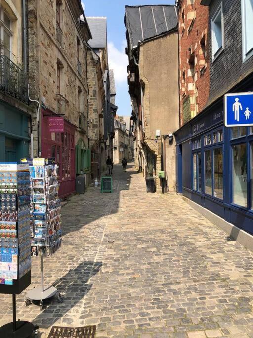 Le Garengeot 2 -Wifi-Centre Ville Vitré Dış mekan fotoğraf